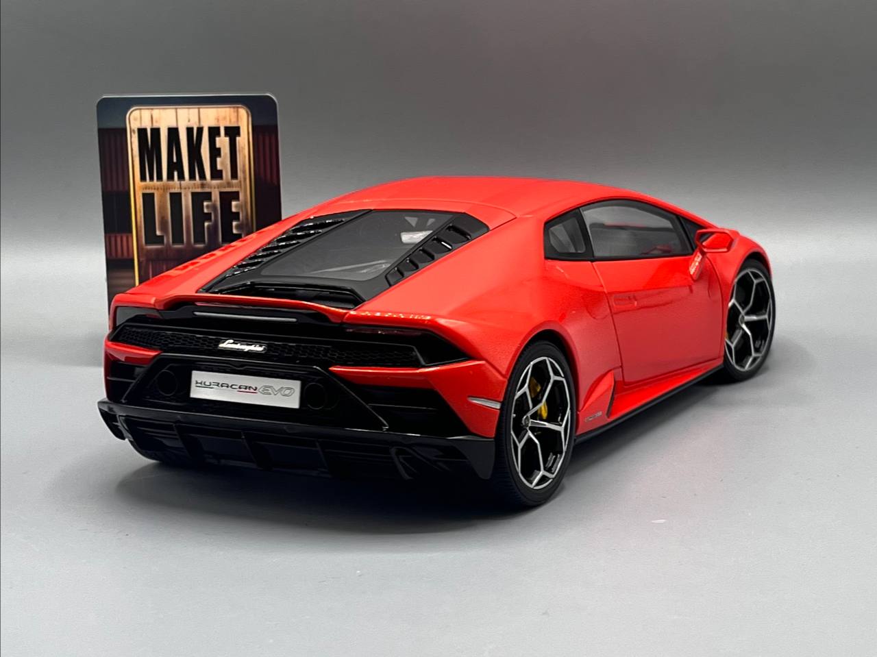  Lamborghini Huracan EVO