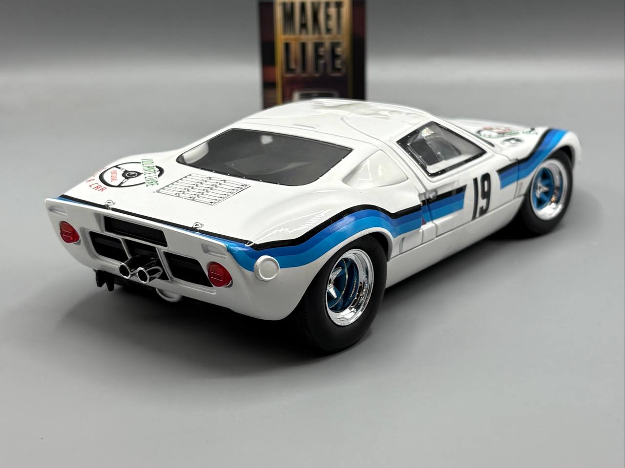  Ford GT