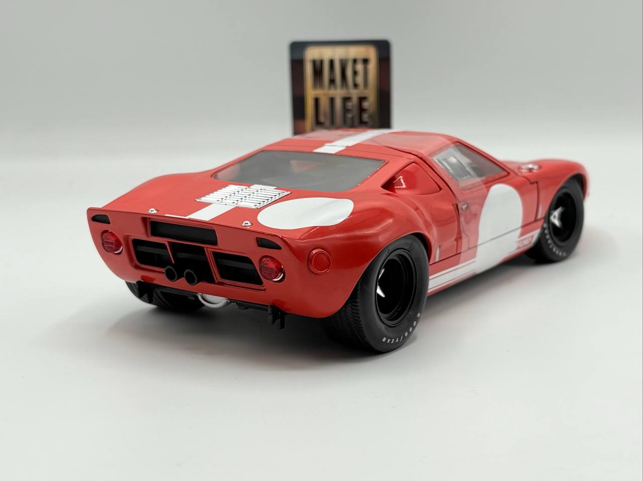  Ford GT40 MK I