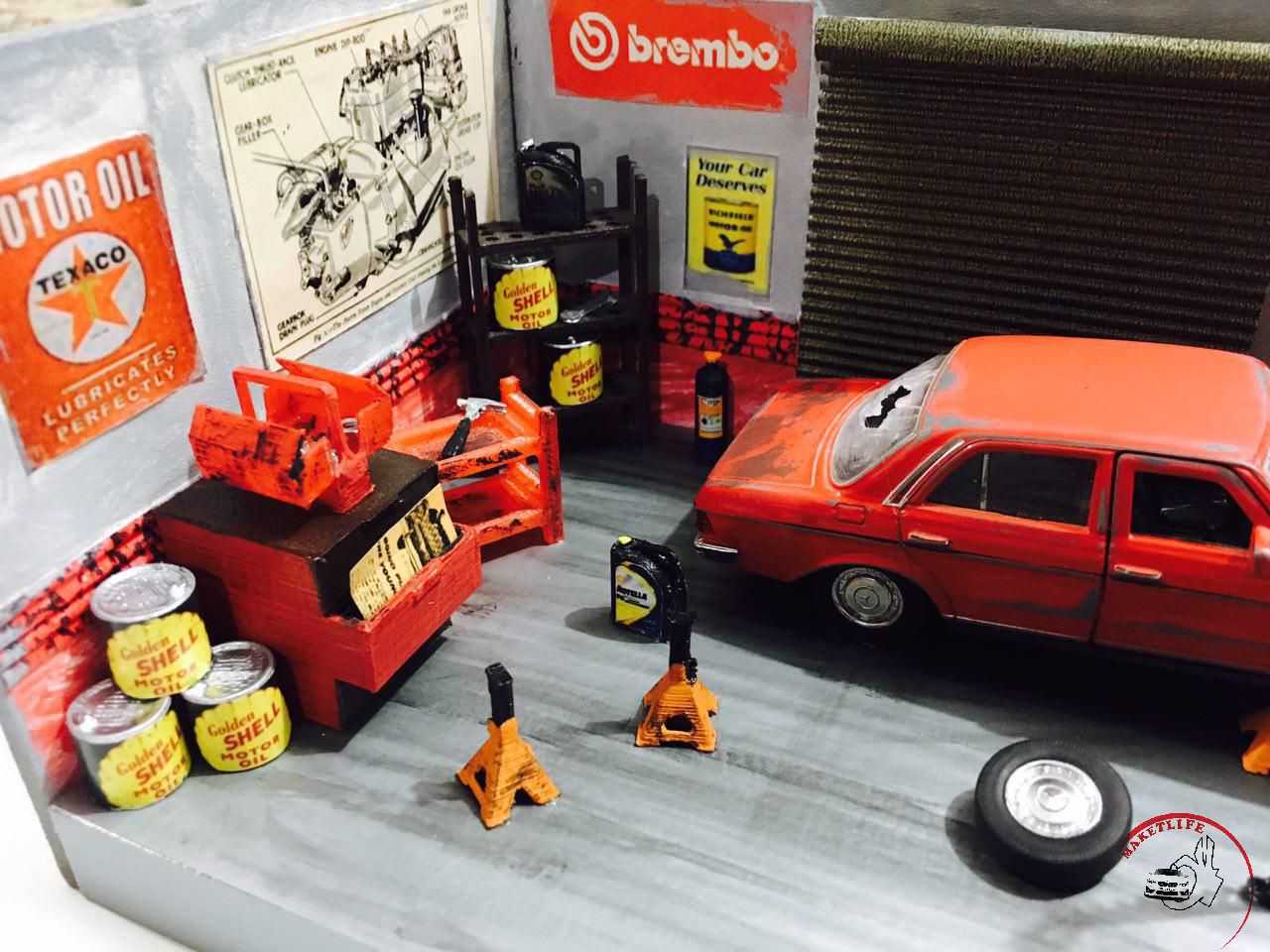  MB W123 Garage Diorama