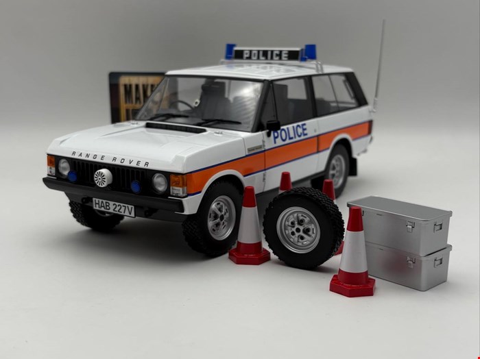 RangeRover Classic Police car