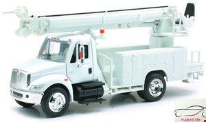 Peterbilt  335