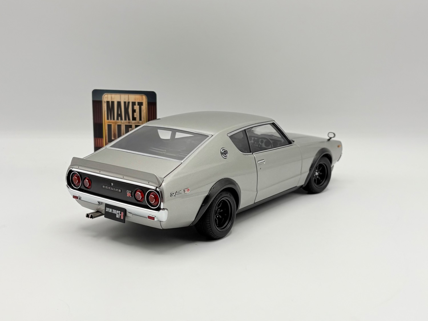  Nissan Skyline 2000 GT-R (KPGC10)