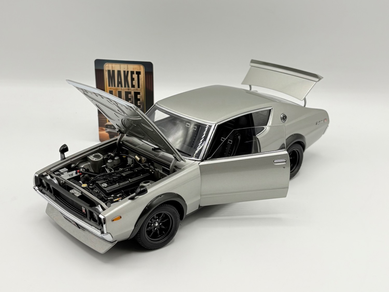  Nissan Skyline 2000 GT-R (KPGC10)